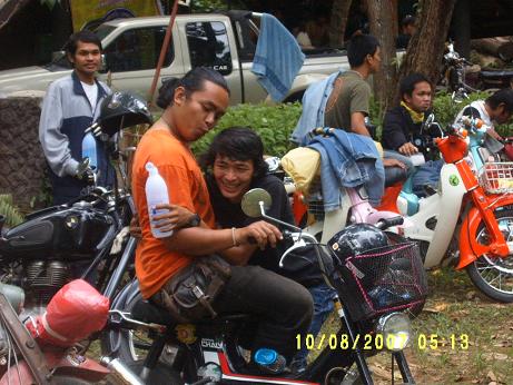 Name:  S4300033.JPG
Views: 222
Size:  90.6 KB