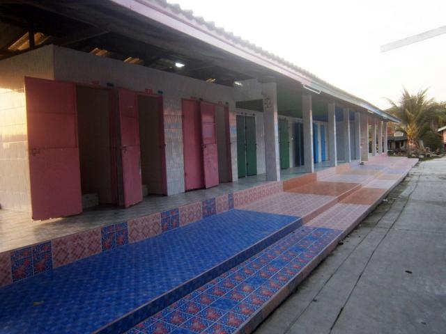 Name:  PC300580.jpg
Views: 272
Size:  36.5 KB