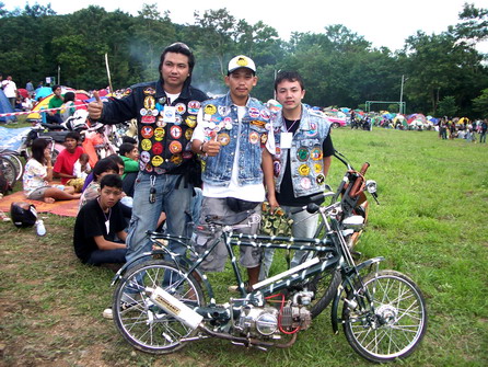 Name:  00.jpg
Views: 3596
Size:  99.6 KB