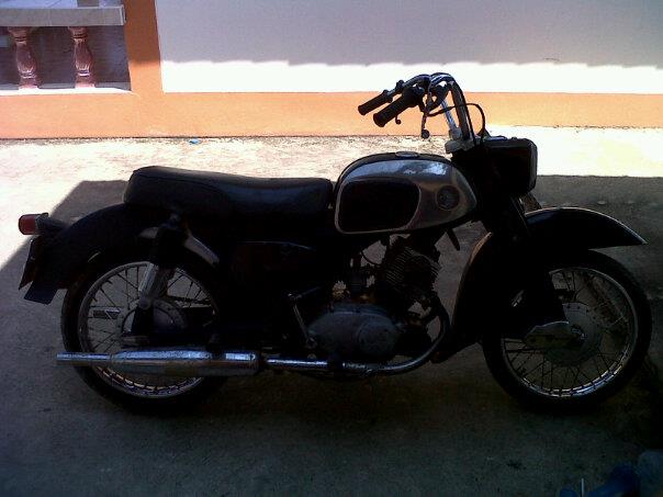 Name:  45928_2690231993165_732222490_n.jpg
Views: 393
Size:  35.4 KB