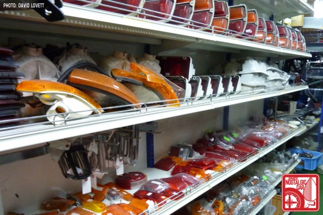 Name:  19-P1060215_ClassicCarNagoya-parts-640x426.jpg
Views: 292
Size:  93.8 KB