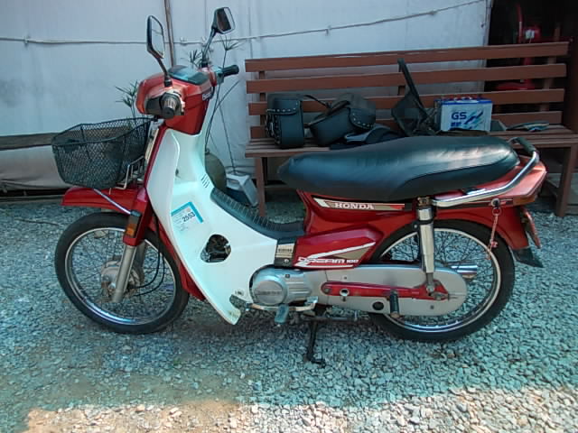 Name:  DSCN2771.JPG
Views: 391
Size:  131.4 KB