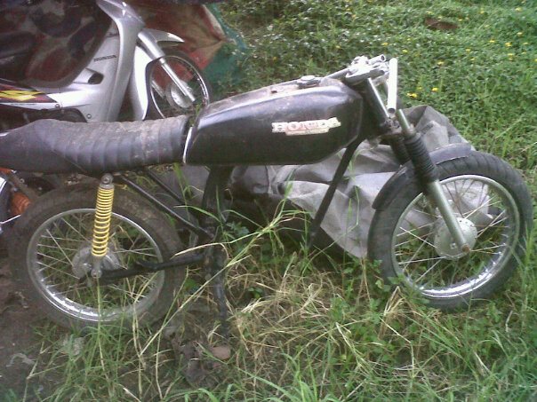 Name:  407589_403489086385655_258892510_n.jpg
Views: 405
Size:  78.4 KB