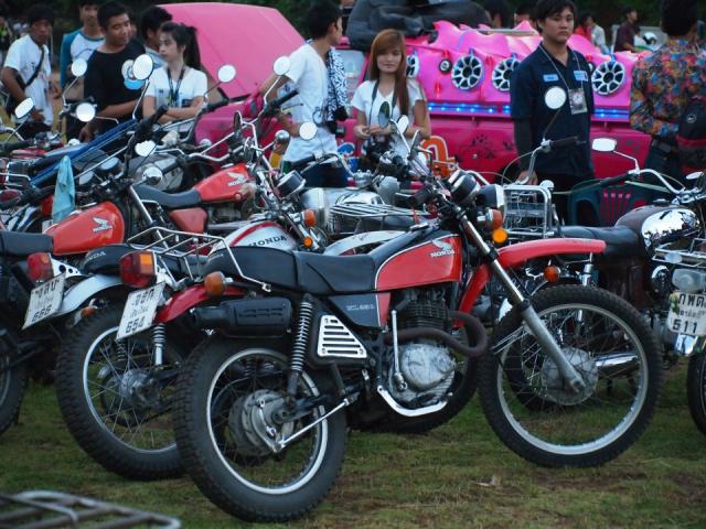 Name:  302567_195156607225577_2054060019_n.jpg
Views: 680
Size:  71.7 KB