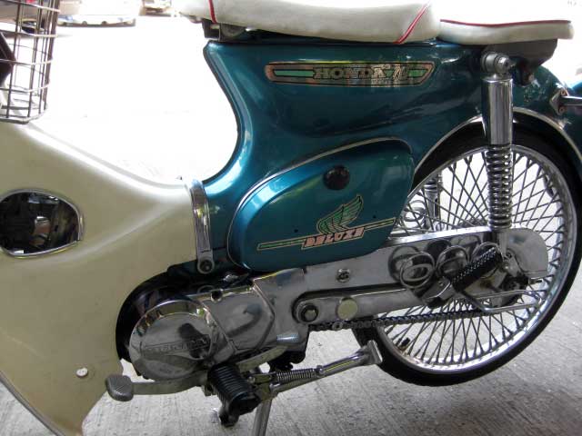 Name:  c704.jpg
Views: 383
Size:  39.7 KB