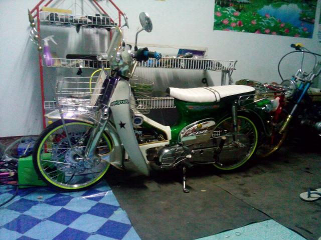 Name:  1639_4055068955263_1705193464_n.jpg
Views: 321
Size:  53.2 KB