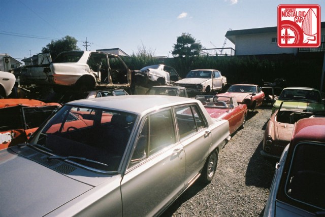 Name:  Aichi-Junkyard-Skyline-Fairlady-Z-Roadster.jpg
Views: 1315
Size:  78.5 KB