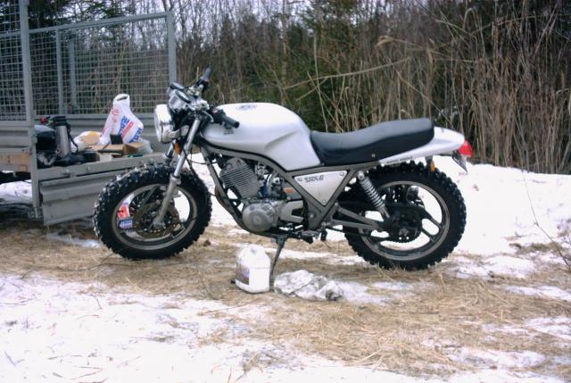 Name:  The Titleuj.jpg
Views: 320
Size:  58.9 KB