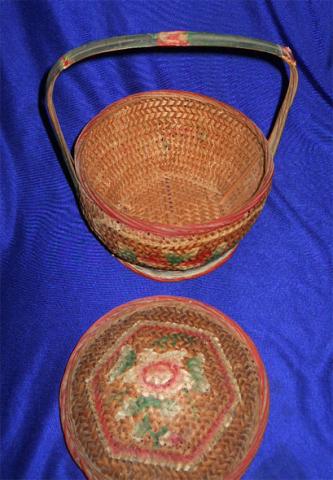 Name:  ҹ3.jpg
Views: 1434
Size:  31.4 KB