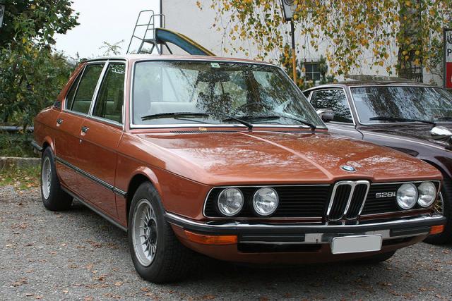 Name:  FileBMW-E12-Front.jpg
Views: 910
Size:  71.7 KB