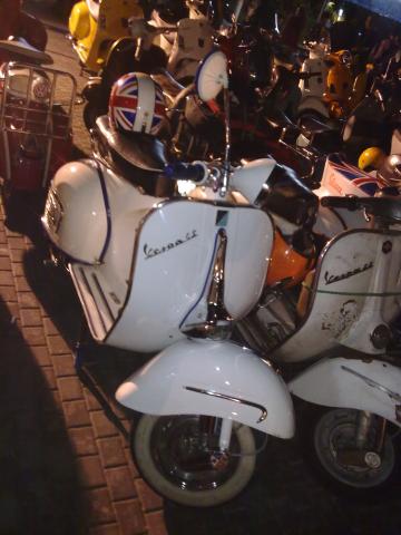 Name:  041.jpg
Views: 741
Size:  29.4 KB