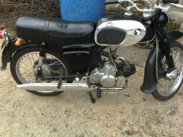 Name:  541722_477164175687424_472951329_n.jpg
Views: 433
Size:  58.3 KB