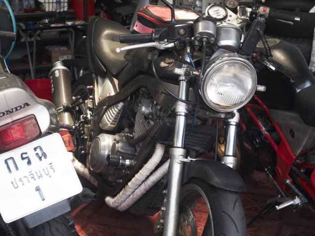 Name:  P4208938.jpg
Views: 629
Size:  48.5 KB