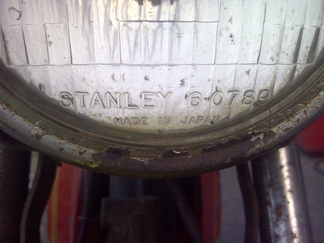 Name:  Samran Rat-20130418-00749.jpg
Views: 1308
Size:  36.9 KB