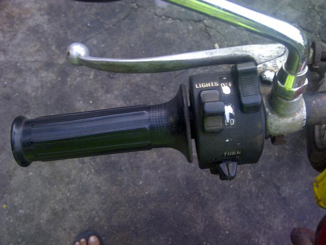 Name:  Samran Rat-20130418-00778.jpg
Views: 1258
Size:  39.0 KB