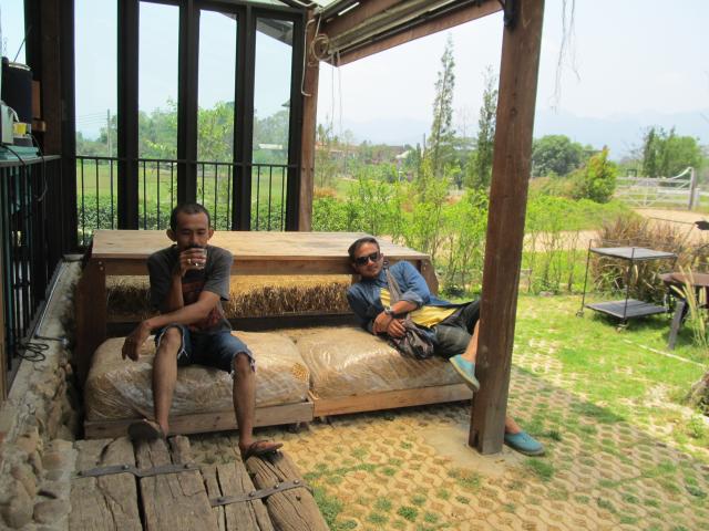 Name:  IMG_9827.jpg
Views: 287
Size:  59.9 KB