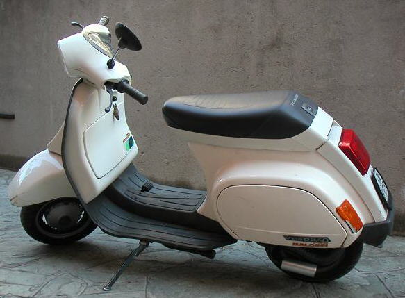 Name:  Vespa Hp 007a.JPG
Views: 342
Size:  39.8 KB