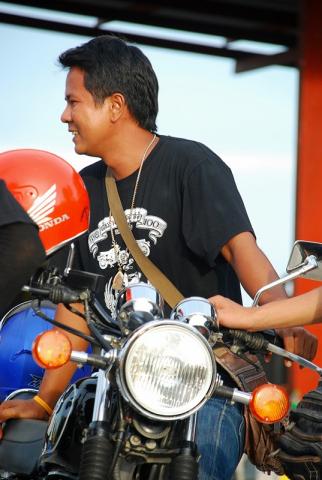 Name:  DSC_0359.jpg
Views: 792
Size:  30.2 KB