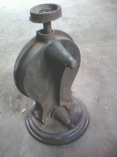 Name:  170513-12090231.jpg
Views: 1300
Size:  30.8 KB