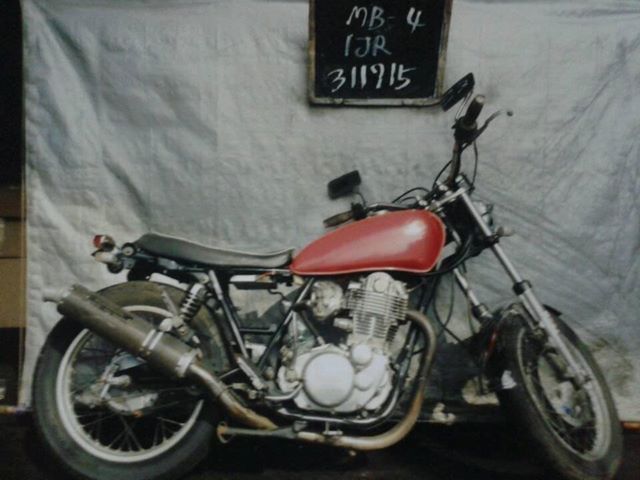 Name:  922709_125388154331463_1975622851_n.jpg
Views: 880
Size:  43.4 KB