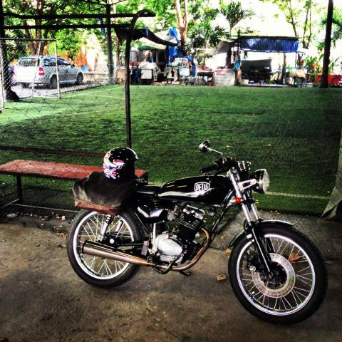 Name:  912634_596912870328697_1034168168_n.jpg
Views: 344
Size:  65.5 KB