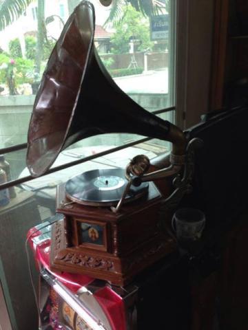 Name:  179282_547385008654333_1775577147_n.jpg
Views: 927
Size:  24.0 KB