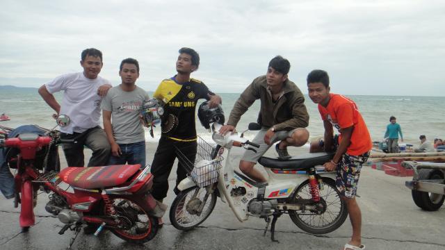 Name:  1085037_556779007715710_1834578194_o.jpg
Views: 1303
Size:  38.4 KB