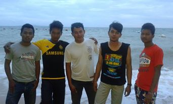 Name:  994257_555208581206086_1226047152_n.jpg
Views: 97
Size:  14.3 KB