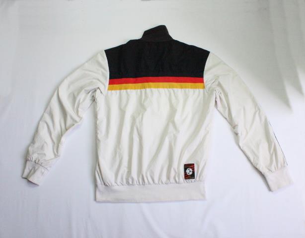 Name:  1185207_376785039116658_1361445666_n.jpg
Views: 334
Size:  20.0 KB