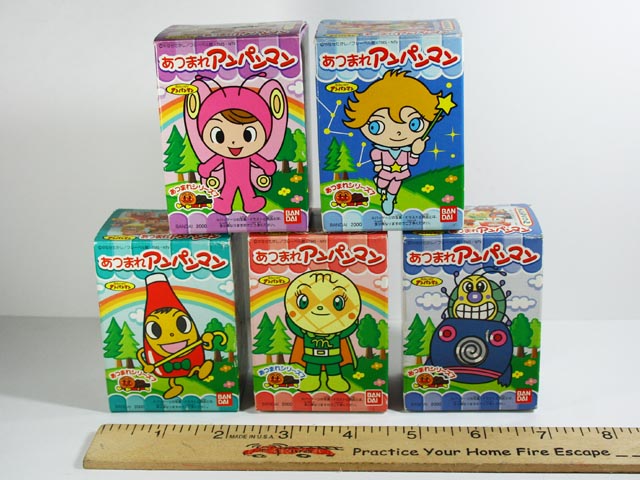 Name:  T039 ANPANMAN PVC Figure Bandai 2000 in Box a.jpg
Views: 1622
Size:  101.1 KB