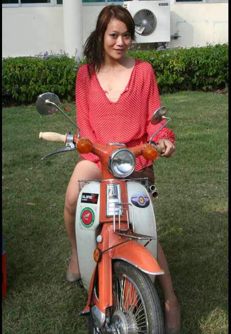 Name:  48.jpg
Views: 509
Size:  123.8 KB