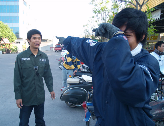 Name:  20.jpg
Views: 481
Size:  109.8 KB