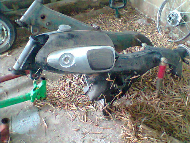 Name:  DDn87t.jpg
Views: 55
Size:  122.2 KB