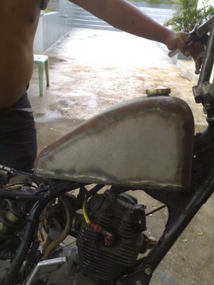 Name:  17082009635.jpg
Views: 25886
Size:  41.1 KB