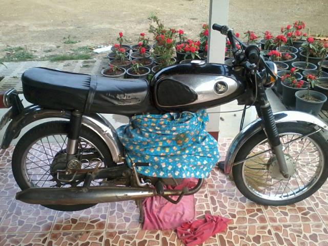 Name:  1948063_598338036912628_2109051239_n.jpg
Views: 244
Size:  68.3 KB