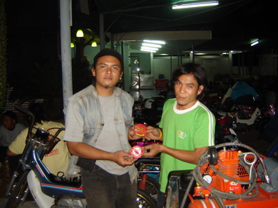 Name:  DSC01384_resize.JPG
Views: 257
Size:  53.0 KB