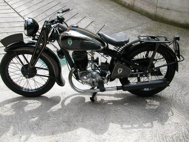 Name:  dkw-sb250.jpg
Views: 3387
Size:  73.9 KB