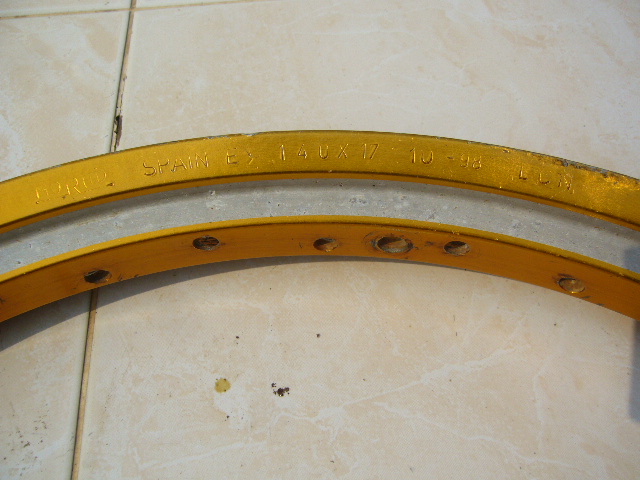 Name:  P1110272.JPG
Views: 292
Size:  145.7 KB