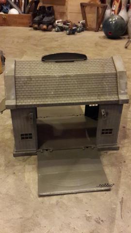 Name:  plastic toy barn 2.jpg
Views: 2609
Size:  19.5 KB