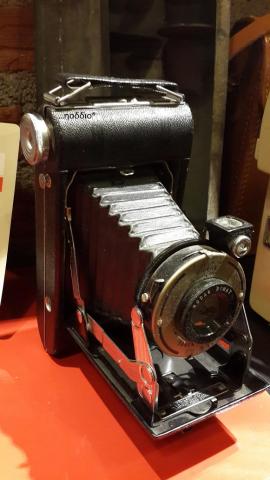 Name:  kodak vigiliant junior six-20 .jpg
Views: 1886
Size:  21.8 KB