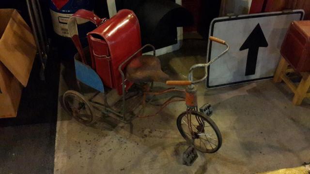 Name:  rusty tricycle.jpg
Views: 1778
Size:  28.8 KB