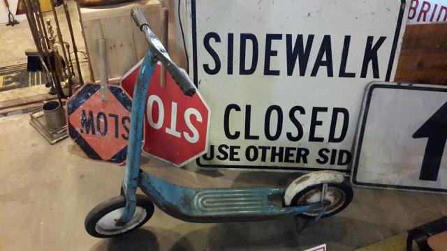 Name:  radio scooter.jpg
Views: 1370
Size:  41.0 KB