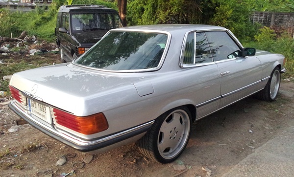 Name:  r. rear.jpg
Views: 3583
Size:  100.3 KB