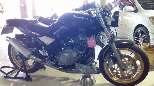 Name:  1620350_714559121926925_1641886338_n.jpg
Views: 390
Size:  41.5 KB