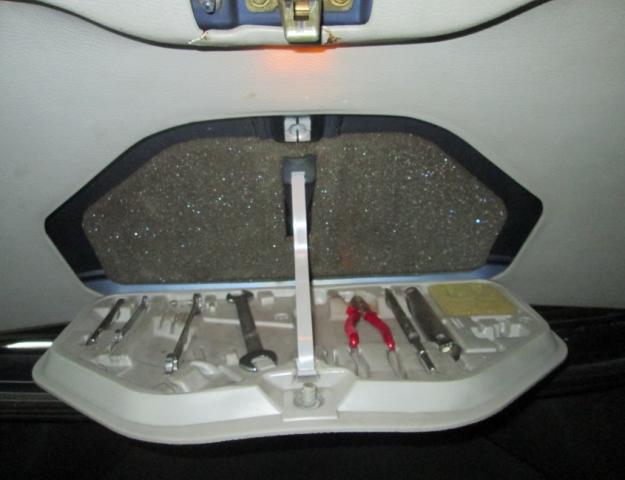 Name:  E28 TRUNK TOOLS.jpg
Views: 364
Size:  31.0 KB