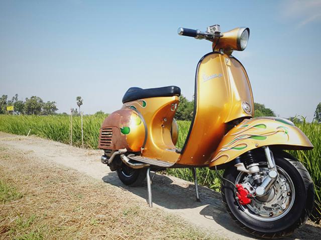 Name:  Vespa.jpg
Views: 981
Size:  52.9 KB