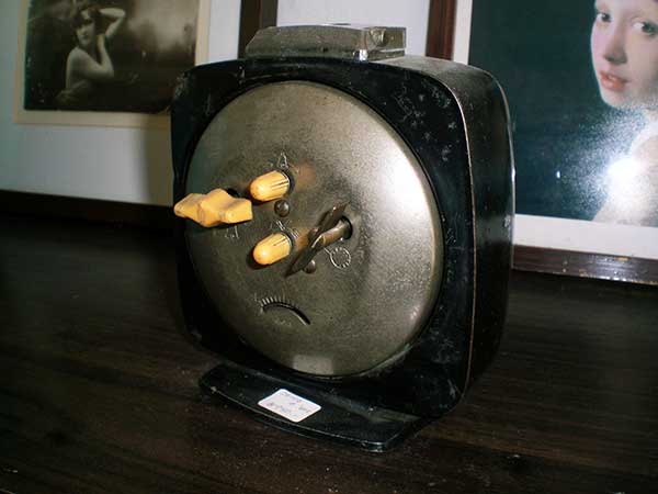 Name:  clock2.jpg
Views: 525
Size:  24.0 KB