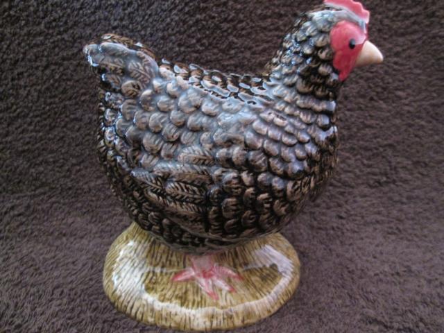 Name:  henmoney.jpg
Views: 206
Size:  57.4 KB