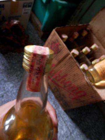 Name:  P4220456 (Small).jpg
Views: 408
Size:  19.7 KB