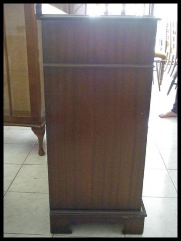 Name:  sideboard222.jpg
Views: 383
Size:  19.2 KB